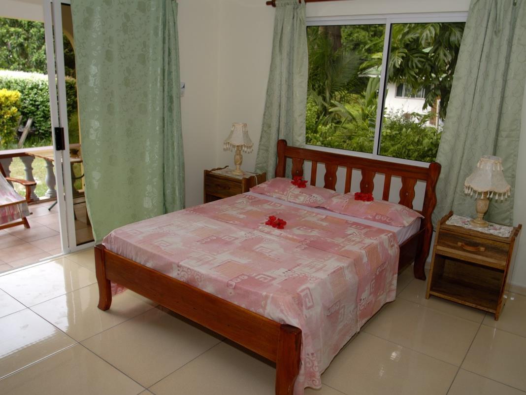 Pension Hibiscus La Digue Exterior foto